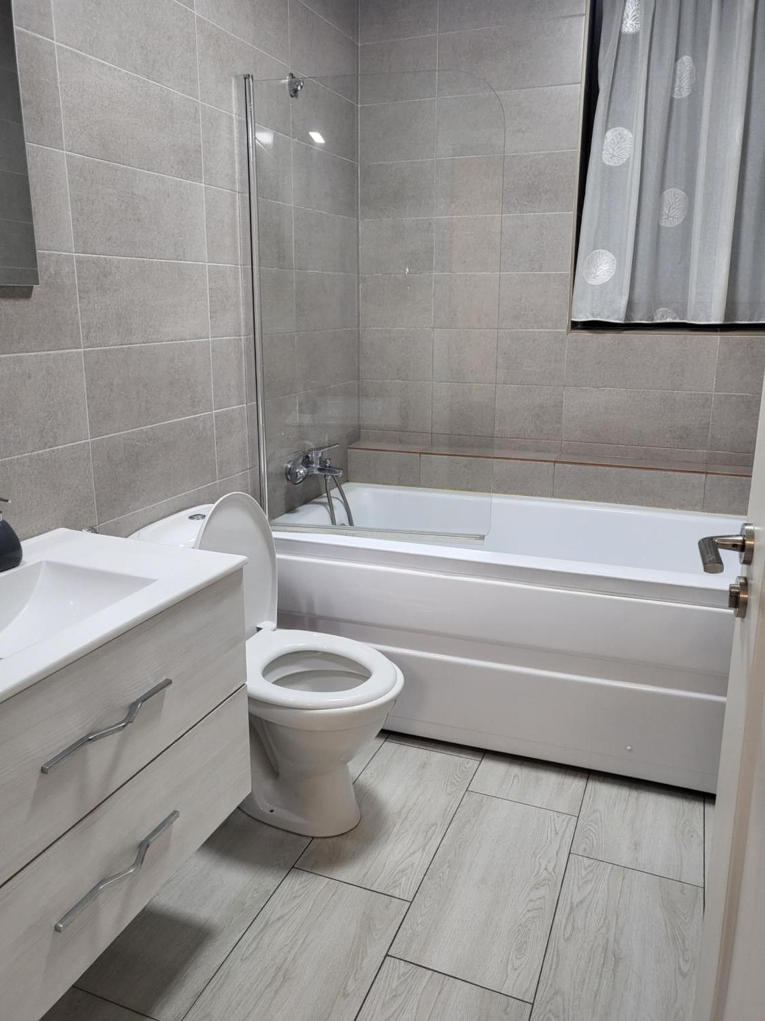 Apartament Alex, Dem Radulescu Ramnicu Valcea Exterior foto